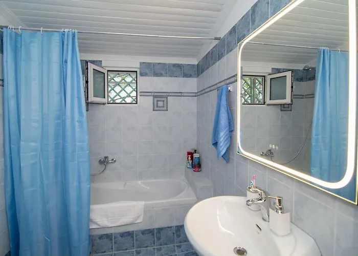 Infinity View, The Náuplia